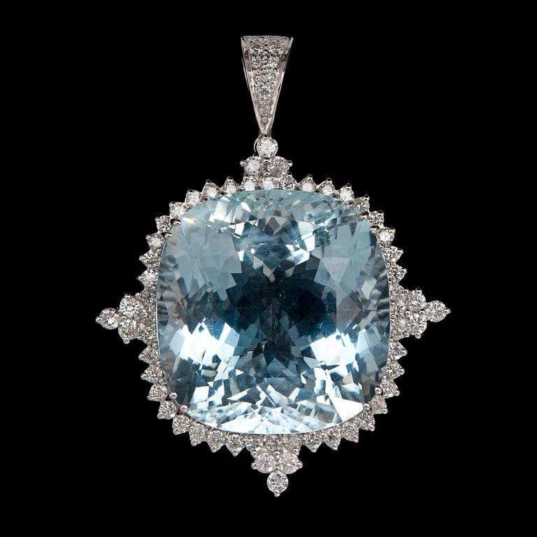 A large aquamarine, 56.57 cts, and brilliant cut diamond pendnat, tot. 1.67 cts.
