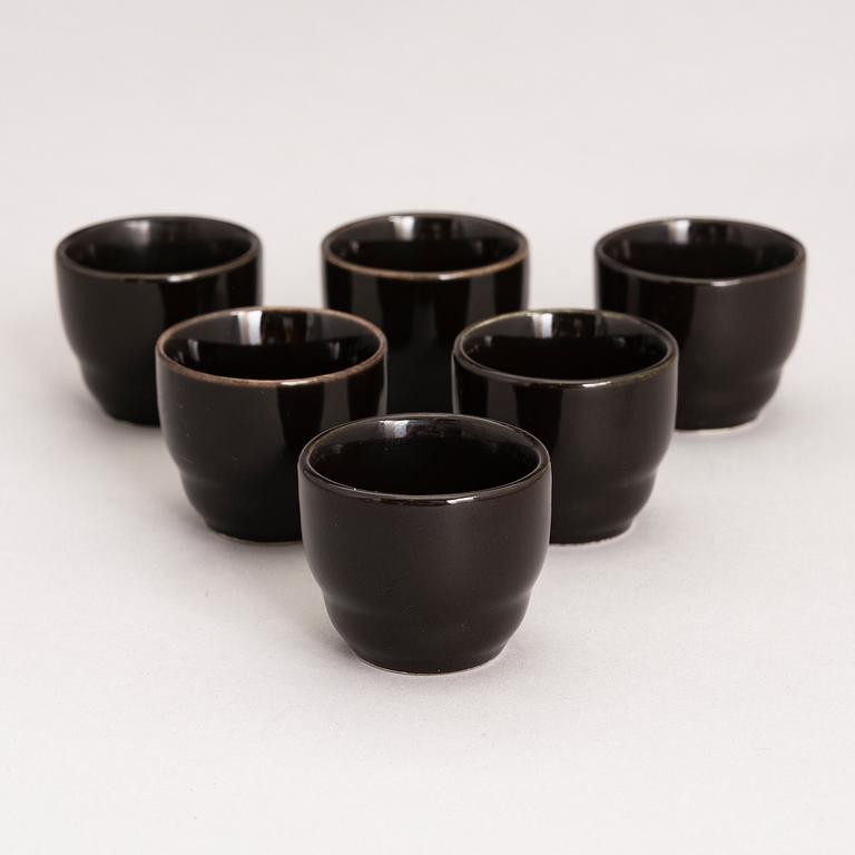 KAJ FRANCK, astiasto, 37 osaa, "Kilta" Arabia 1900-luvun puoliväli.