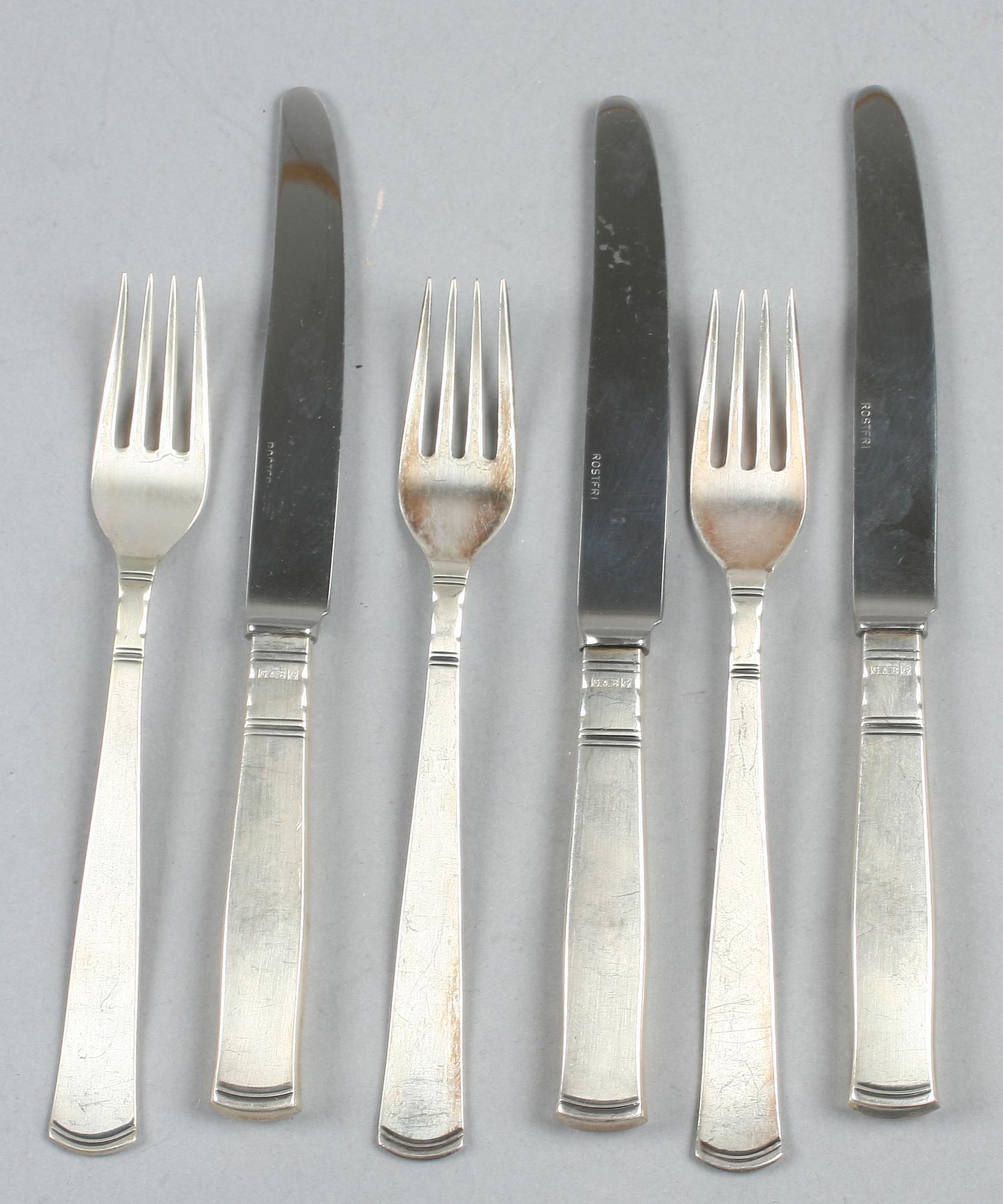 SMÖRGÅSBESTICK, 38 st. Silver "Rosenholm", div årtal. Tot 1200 g.
