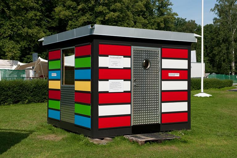FRIGGEBOD, "Den svarta Kameleonten". Peo Hanses arkitekt AB. Skänkt av PEAB bostad.