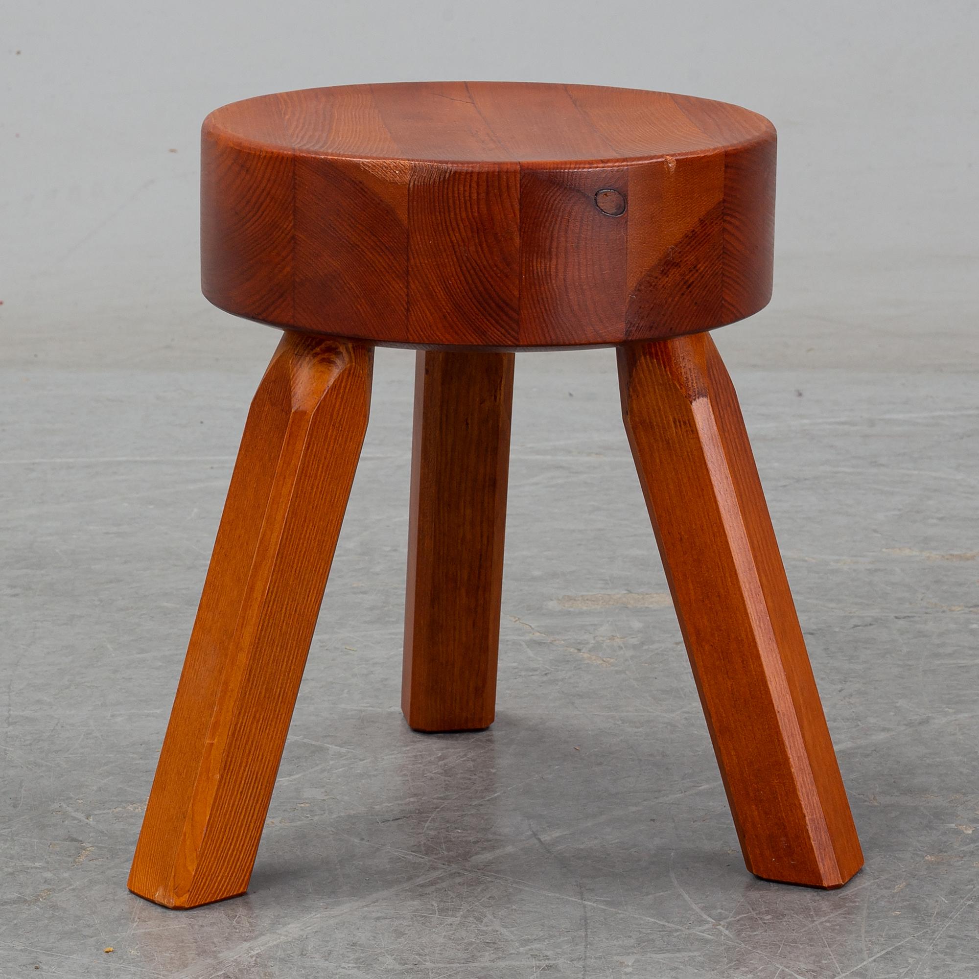 Andreas Martin-Löf, "AML stool", pall, Frama, Danmark 2018.