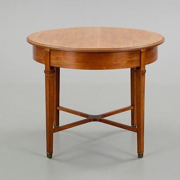 BORD, sengustaviansk stil, 1900-talets första hälft.