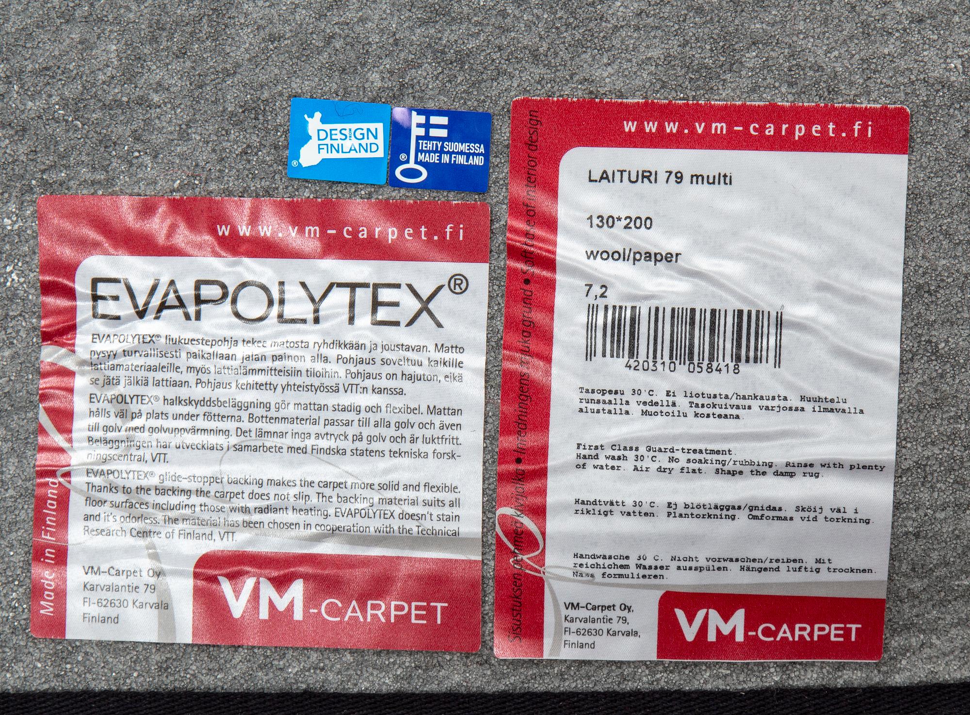 A RUG, flat weave, ca 200 x 130 cm.