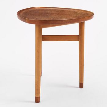 Finn Juhl, an "Eye" coffee table model "FJ 4850", cabinetmaker Carl Brørup, Denmark, 1940s-50s.