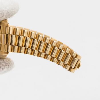 ROLEX, Oyster Perpetual, Datejust, Chronometer, wristwatch, 30 mm.