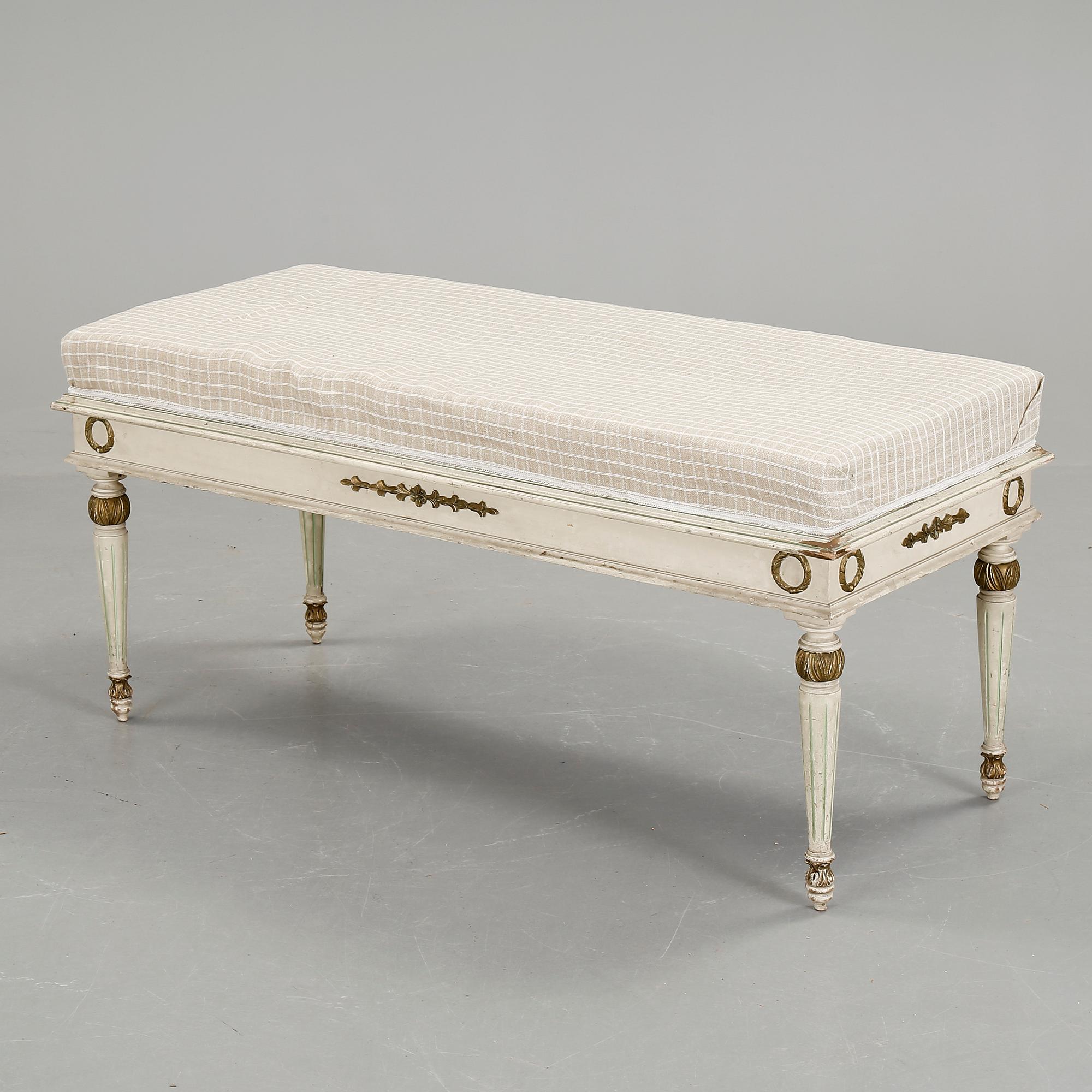 TABURETT, gustaviansk stil, 1900-tal.