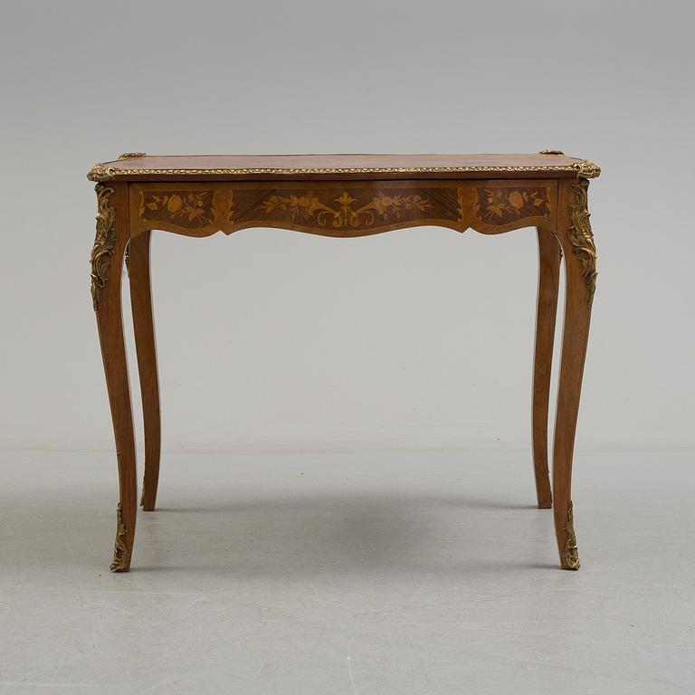 An early 20th century table.