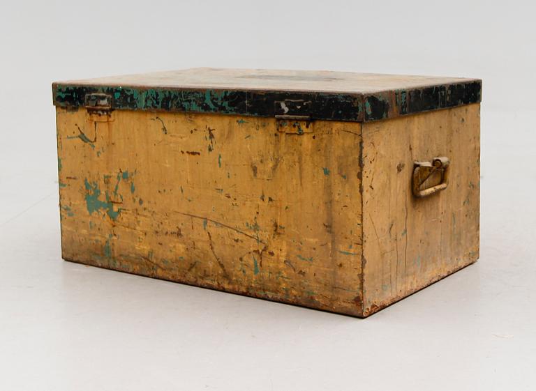 FÖRVARINGSKISTA, 1900-talets första hälft.