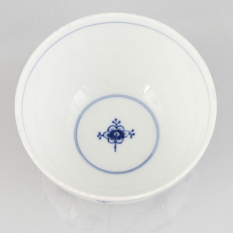 A group of three 'Blue Fluted' porcelain bowls, Royal Copenhagen, model '211', '592', '2302', 1893-1923 and 1950-60's.