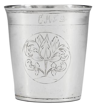 517. A Scandinavian 18th century silver beaker, unidentified makers mark EC.