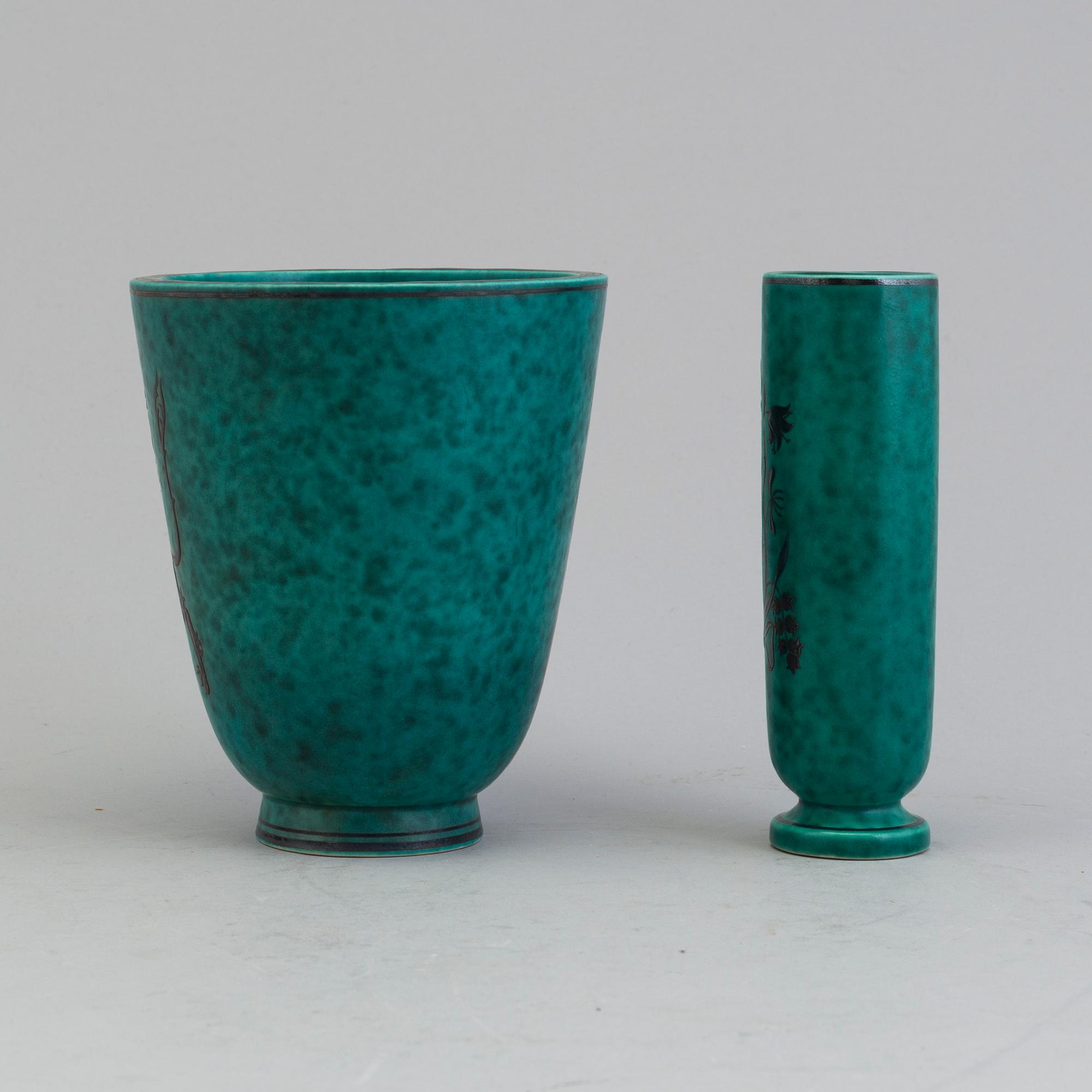 WILHELM KÅGE, vaser, 2 st, stengods, "Argenta", Gustavsberg, 1900-tal.