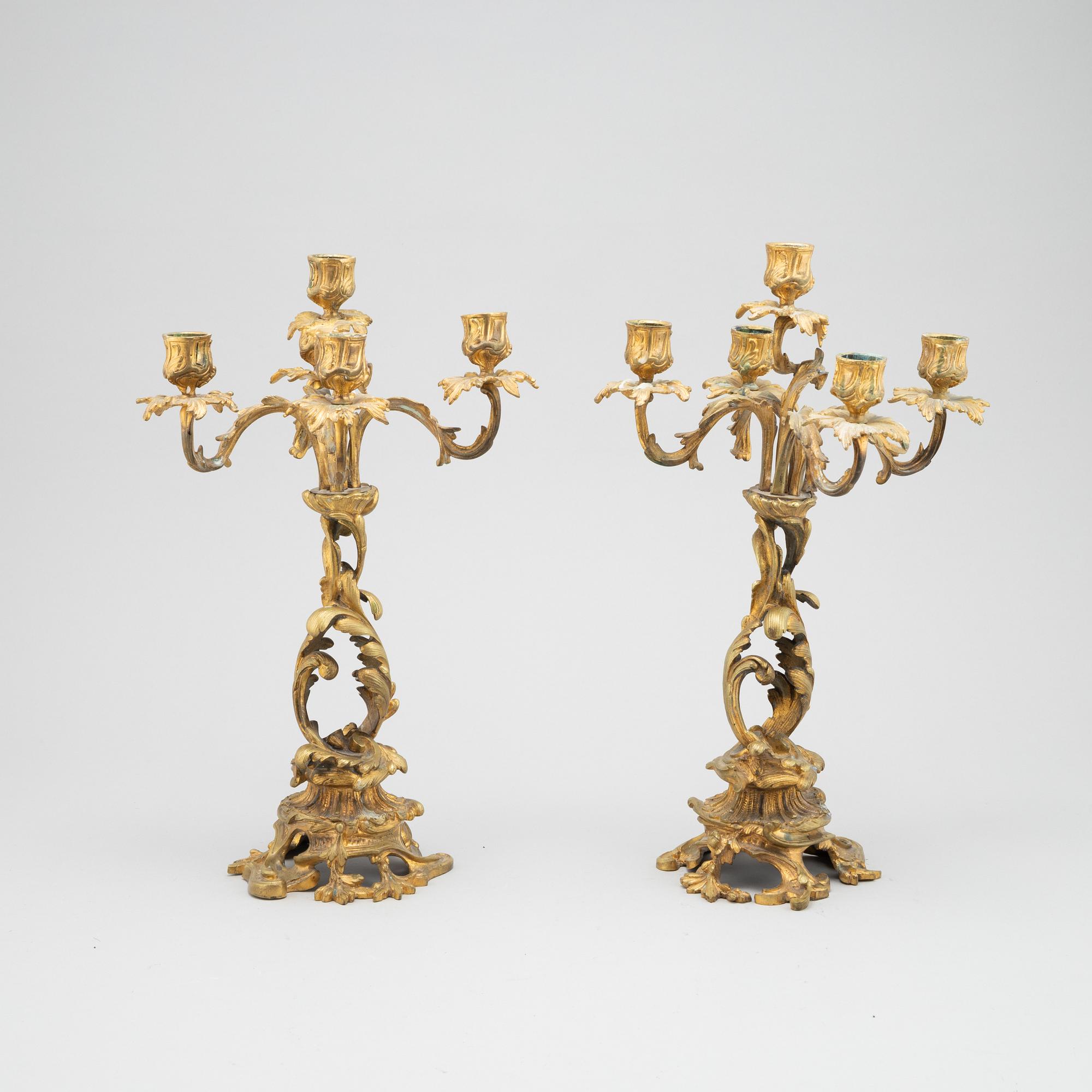 A pair of bronze candelabras. End of the 19th Century.