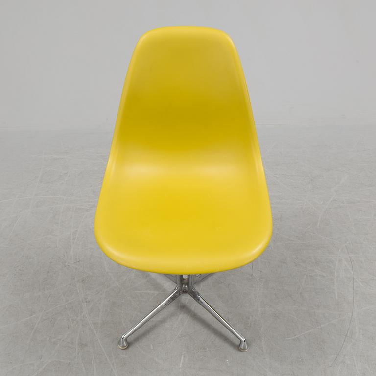 CHARLES & RAY EAMES, stol, "La Fonda", Vitra.