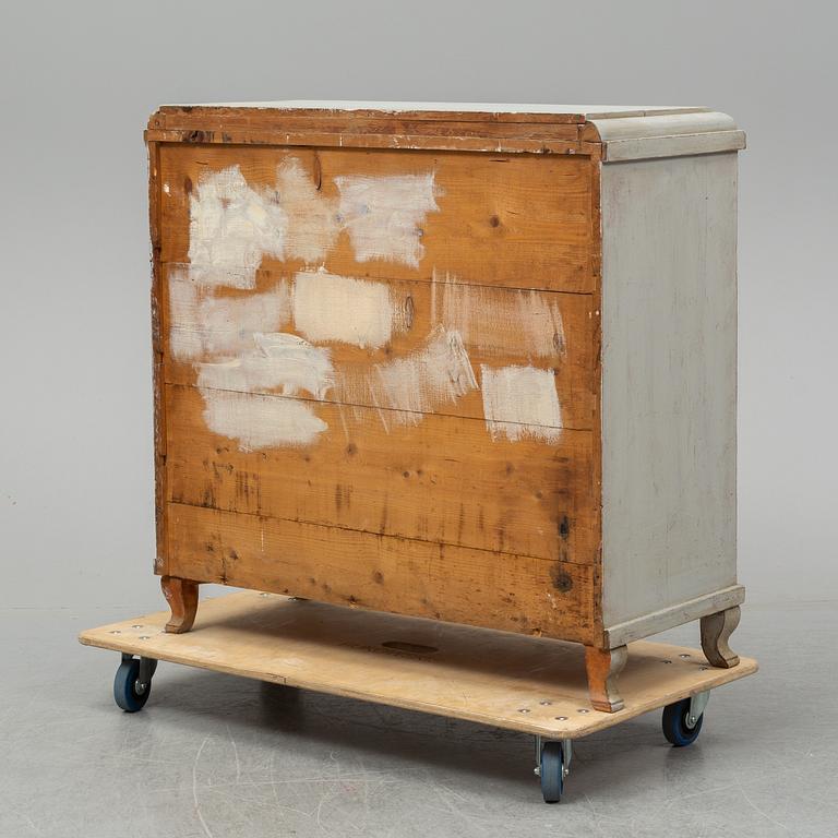 A chest of drawers from the mid 19th century.
