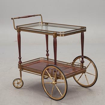 SERVERINGSVAGN, 1900-talets andra hälft.