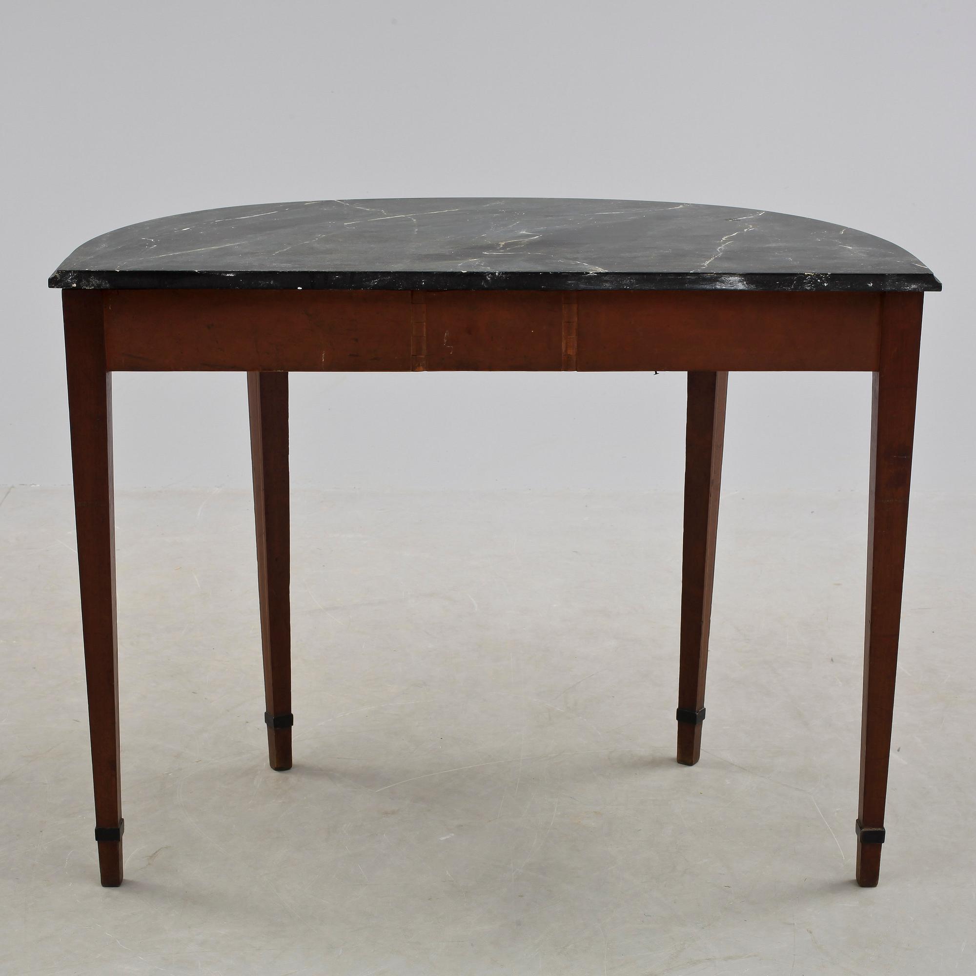 KONSOLBORD, sengustavianskt, 1800-tal.