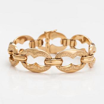 A 14K gold bracelet. Finnish import marks.