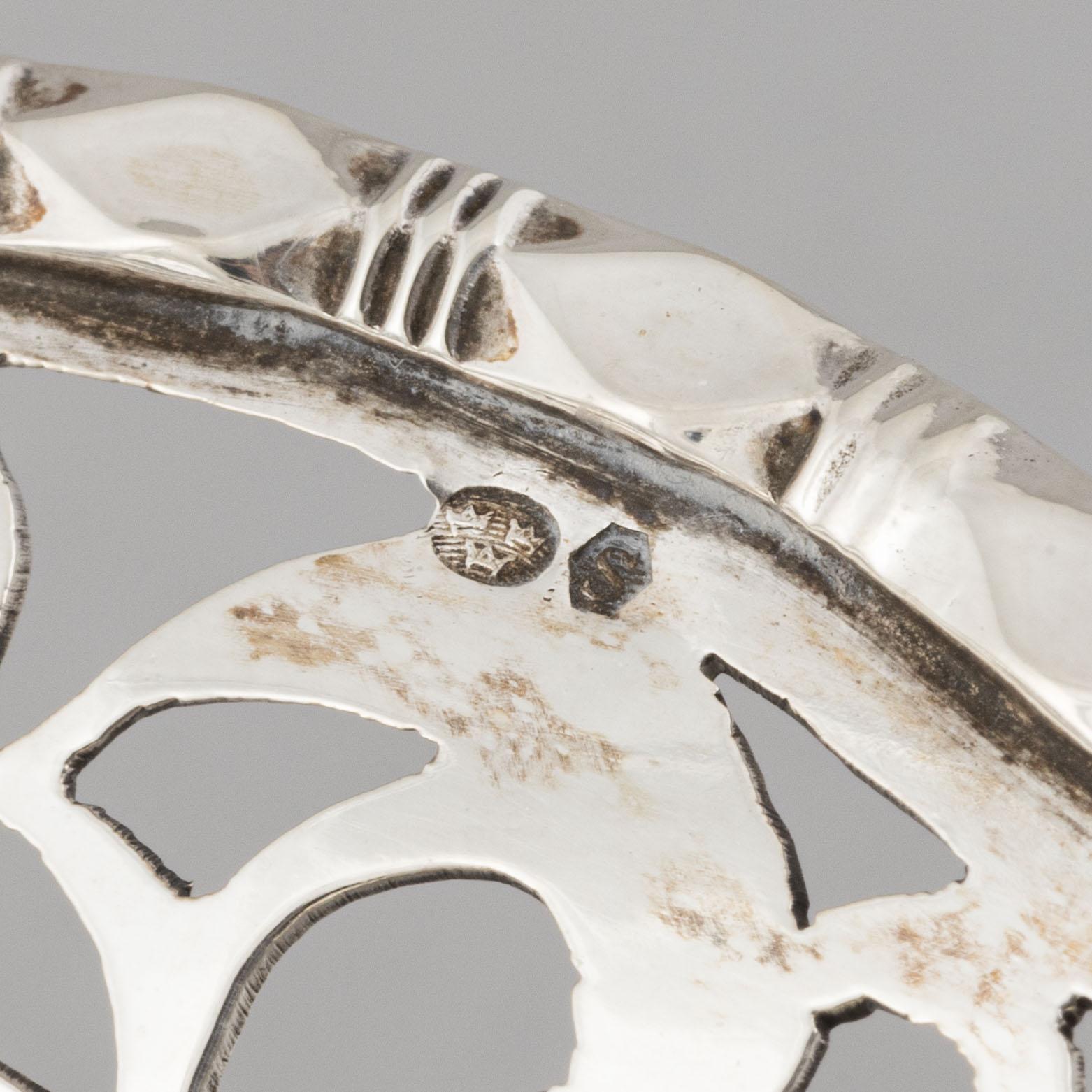 Skål, silver, svensk importstämpel, omkring 1900-talets mitt.