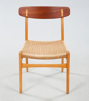 A "Spisestolen" chair by Hans J Wegner for Carl Hansen & Son, Denmark, 1900-talets andra hälft.