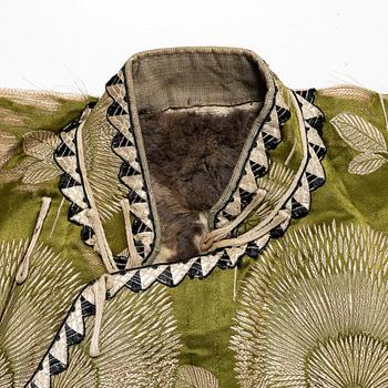 A Japanese silk brocade and fur childrens jacket, Meiji (1868-1912).