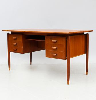 SKRIVBORD, 1900-talets andra hälft.