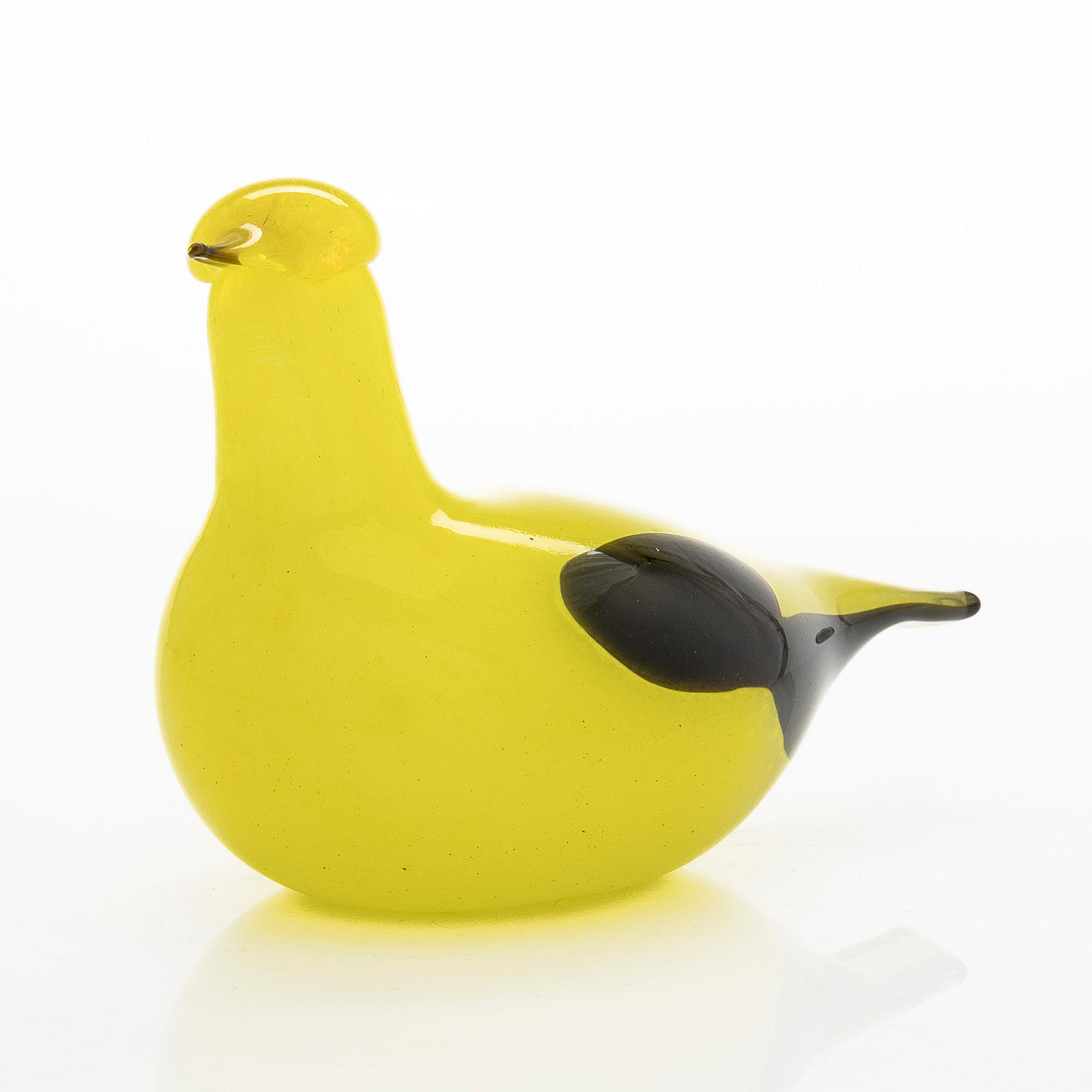 Oiva Toikka, a "Kuhankeittäjä" glass bird, signed O. Toikka Nuutajärvi.