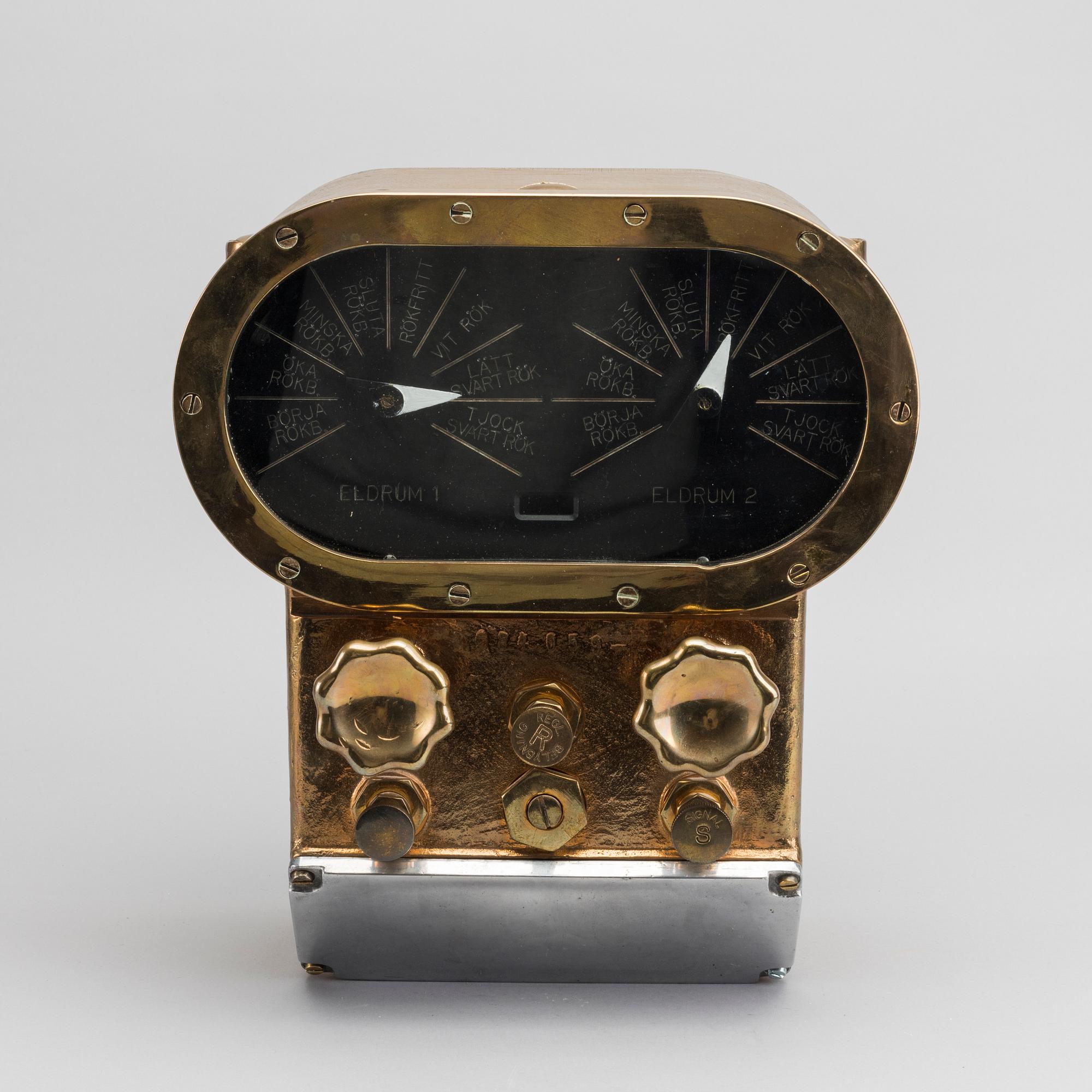 INSTRUMENT FÖR DIMRIDÅ, ASEA, från jagaren HMS Halland (J18).