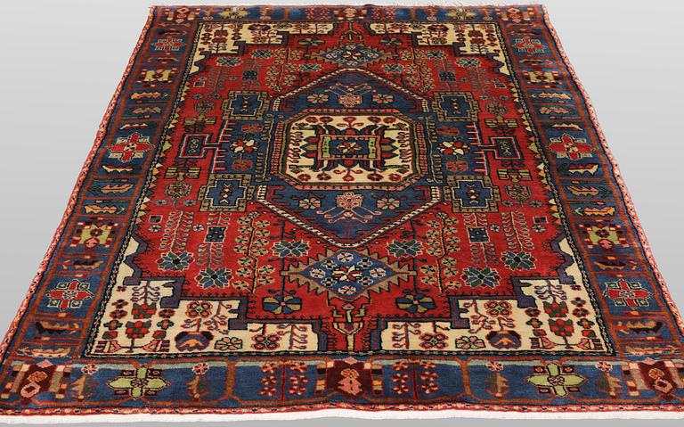A Nahavand carpet, 202 x 130 cm.