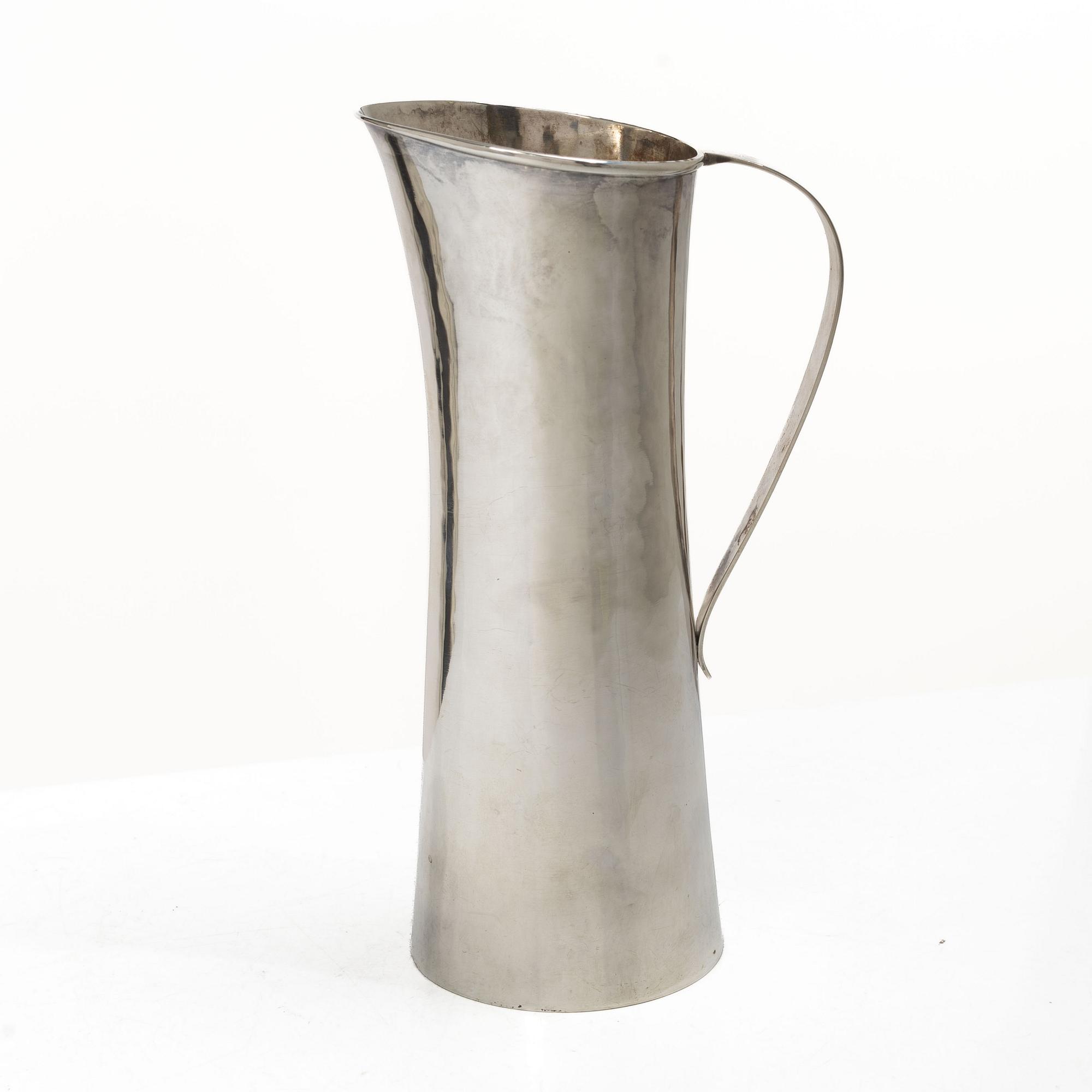 Jug, sterling silver, Stockholm, 1982.