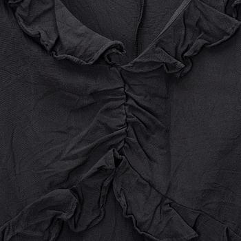 Gucci, a silk top, size 40.