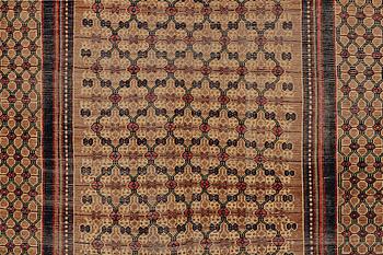 A rug, Persian, vintage design, ca. 205 x 124 cm.