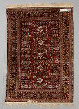 MATTA, orientalisk. Ca 192 x 134 cm.