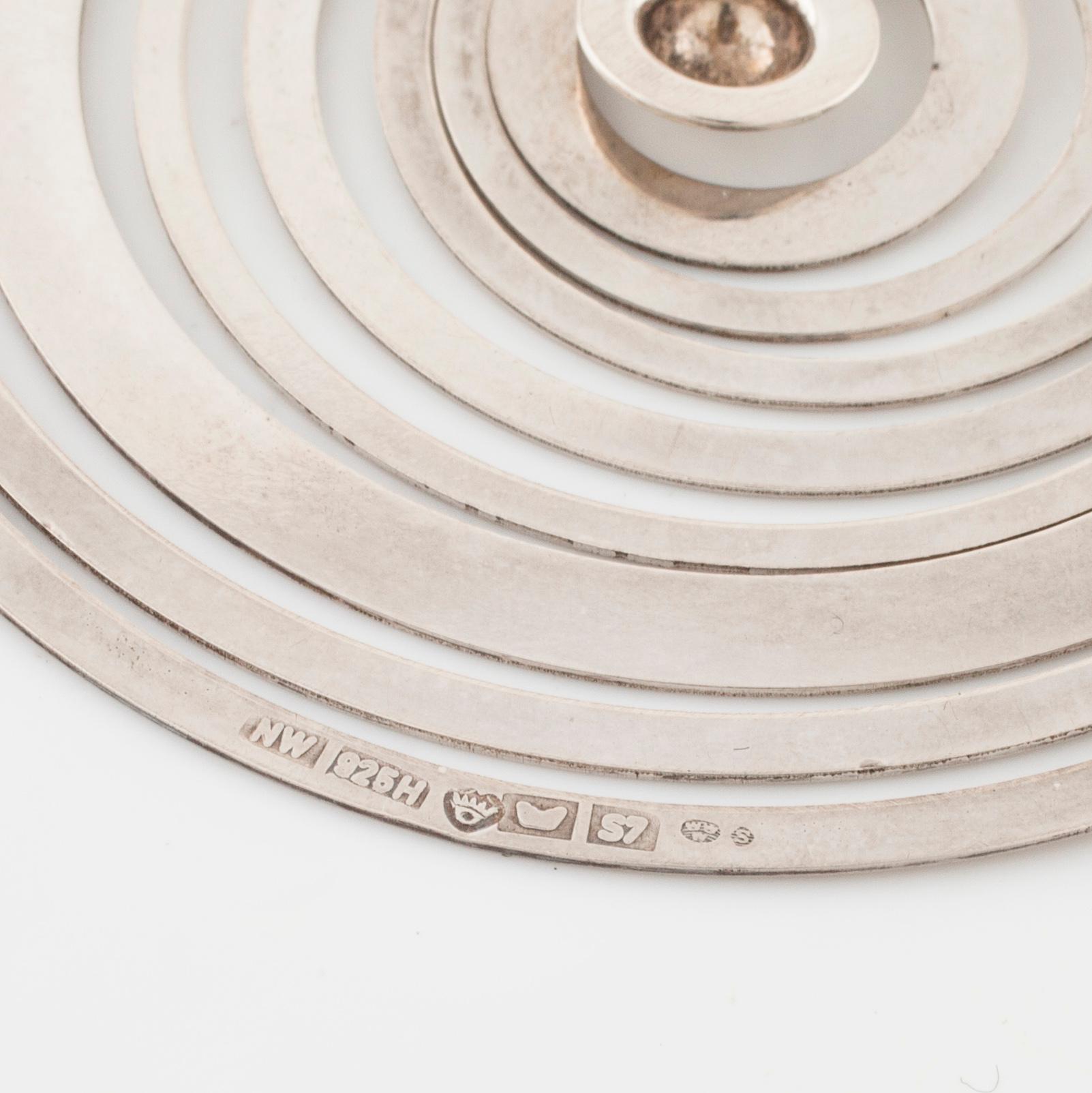 TAPIO WIRKKALA, hänge, "Silvermåne", N. Westerback, 1971.