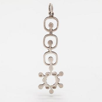 JORMA LAINE, A silver pendant. Kultateollisuus, Turku 1969.