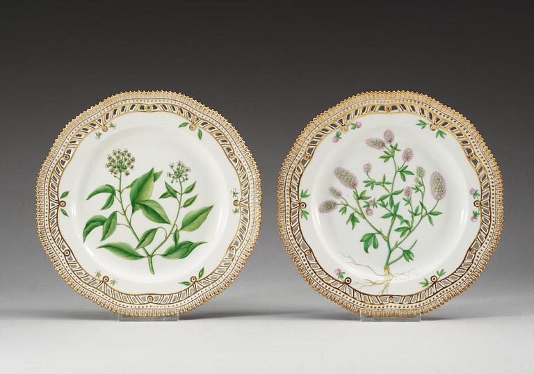 TALLRIKAR, sex stycken, porslin. "Flora Danica", Kungl. Dansk, 1900-tal.