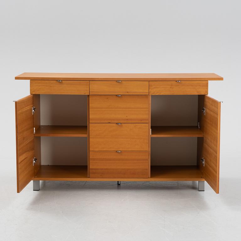 Byrå, Voice Furniture, samtida tillverkning.