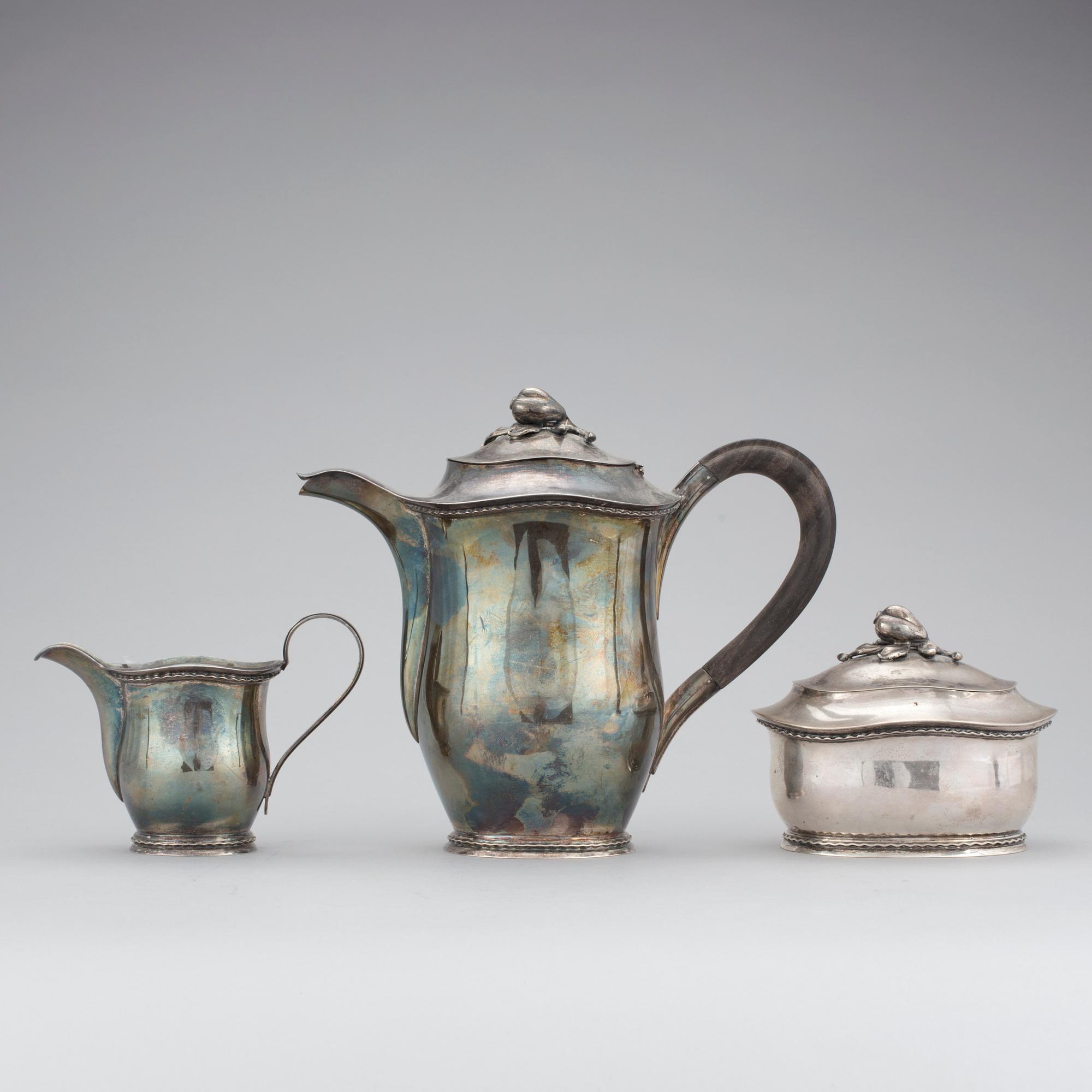 KAFFESERVIS, 3 delar, silver, Eric Råström, Stockholm, 1958-61. Total vikt 1331 g.