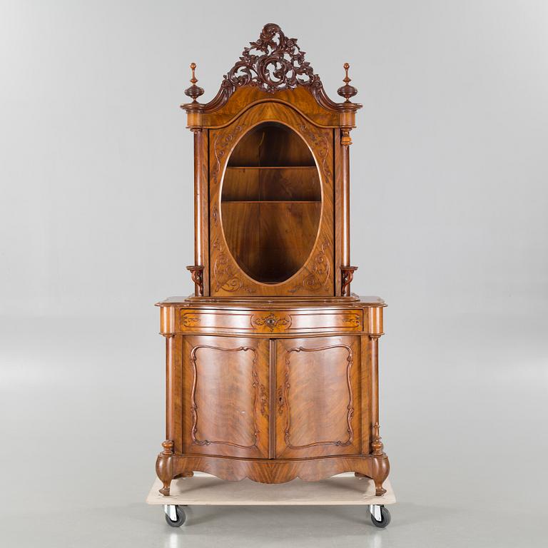 A late 19th century cabinet.