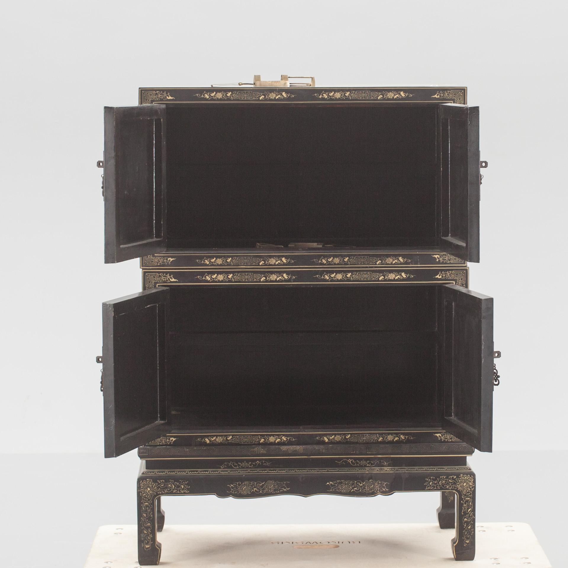 Skåp, Kina, 1900-tal.