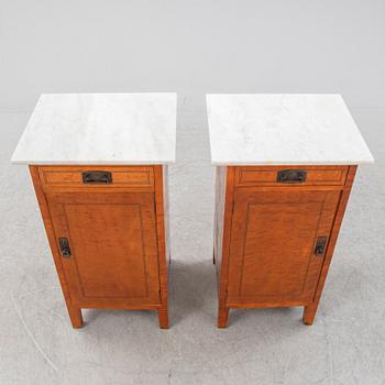 Sängbord, ett par, tidigt 1900-tal.