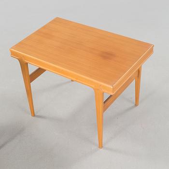 JOHANNES ANDERSEN, a pair of sidetables, Nya Möbelfabriken, Sävsjö, 1960s.