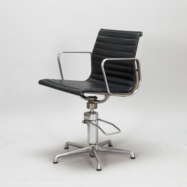 Charles and Ray Eames, armchair, EA 118 for ICF, converted into a hairdressing chair 2000s.