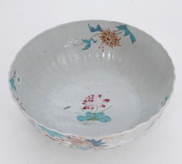 SKÅL, porslin, Qianlong, Kina 1700-tal.