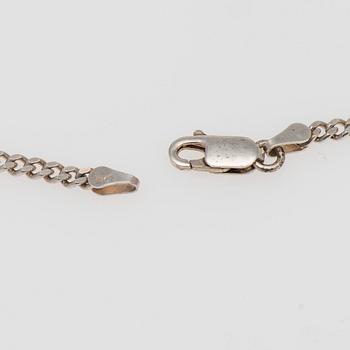 HÄNGE, silver och 14K guld samt emalj, diamant 0,25 ct. Vikt 16,8 g.