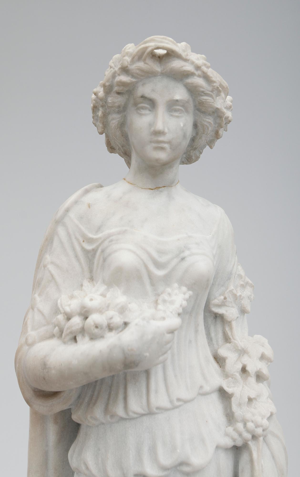 TRÄDGÅRDSSKULPTUR, marmor, 1800-/1900-tal.