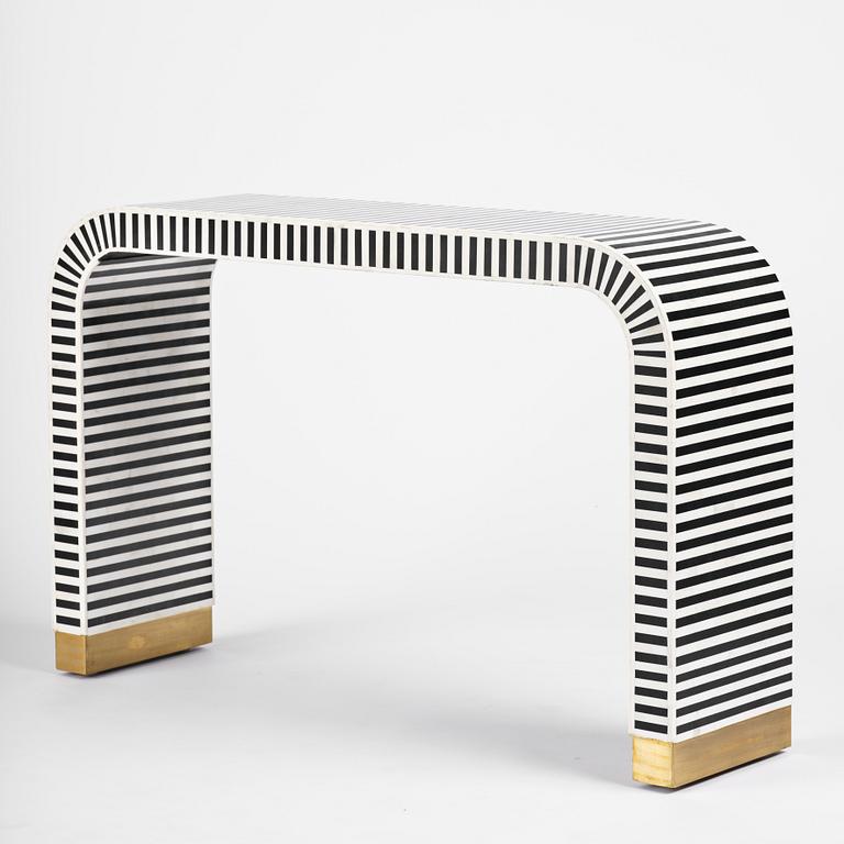 Sideboard, RIJD interior, 2020-tal.