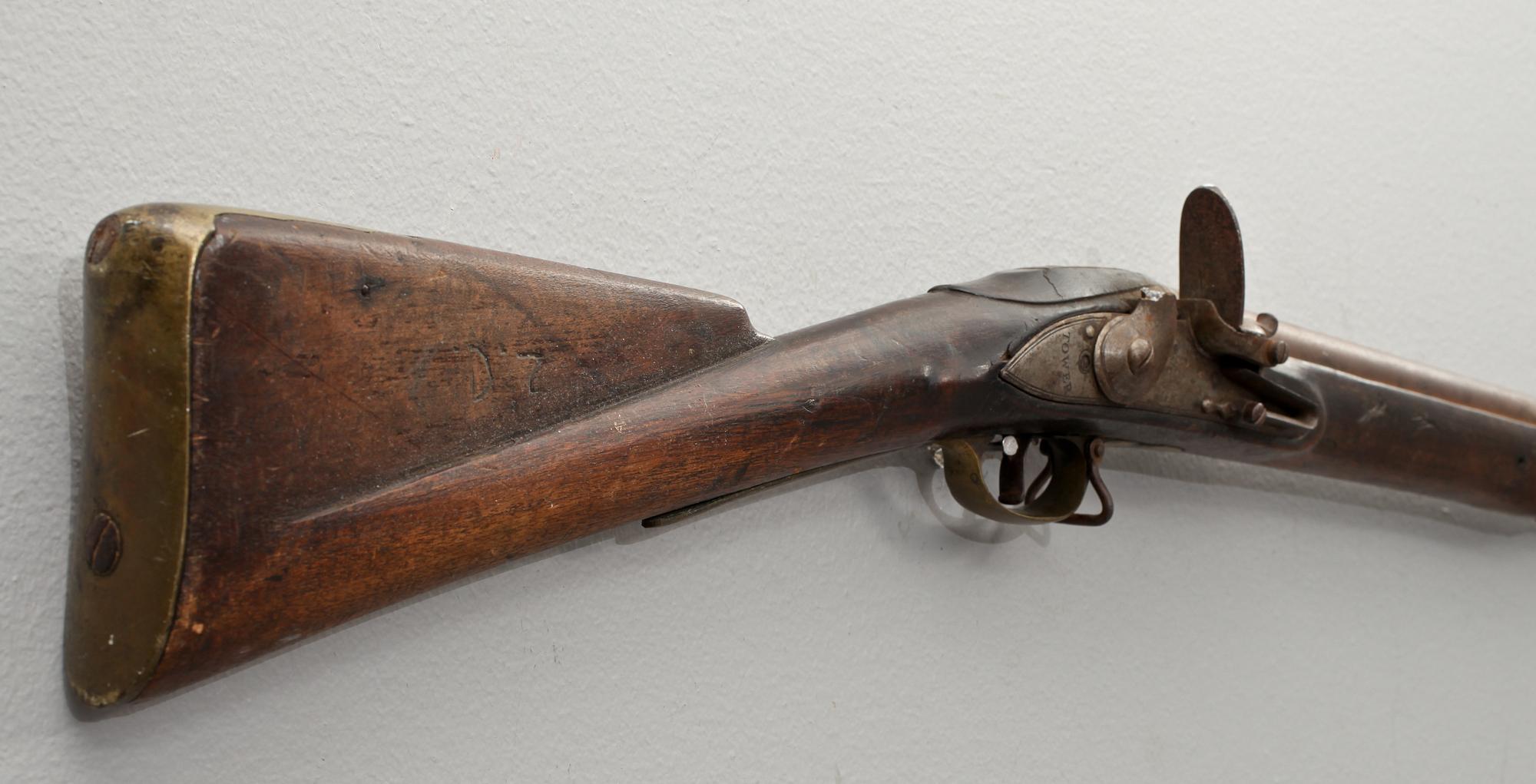 FLINTLÅSGEVÄR, Tower, 1800-tal, märkt Gregorius Rex.