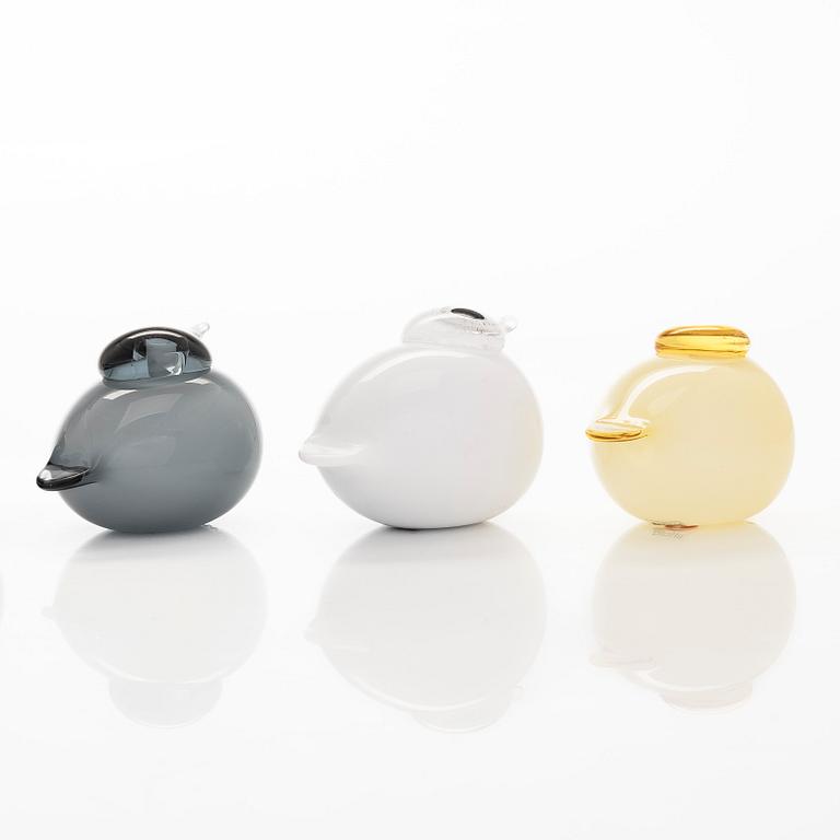 Oiva Toikka, A set of seven glass birds, 'Puffball', signed O. Toikka Nuutajärvi.
