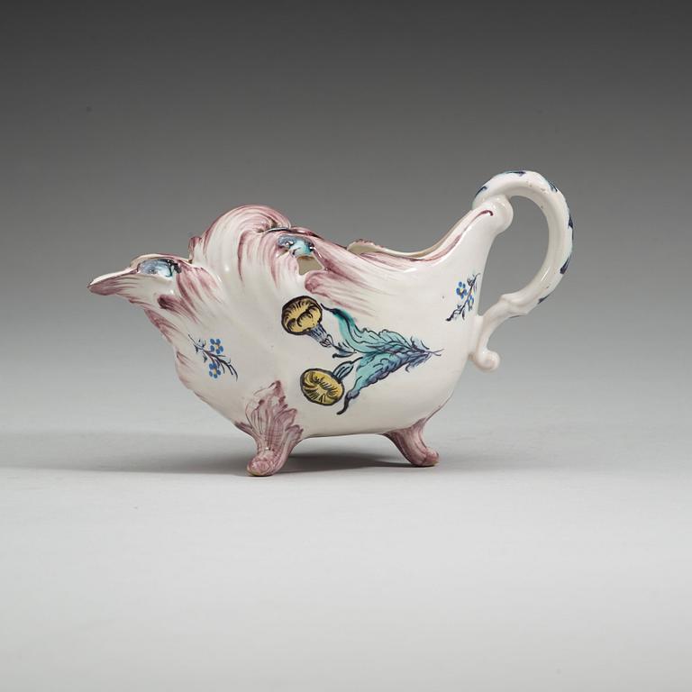 A Swedish faience sauce boat, Rörstrand, 18th Century.