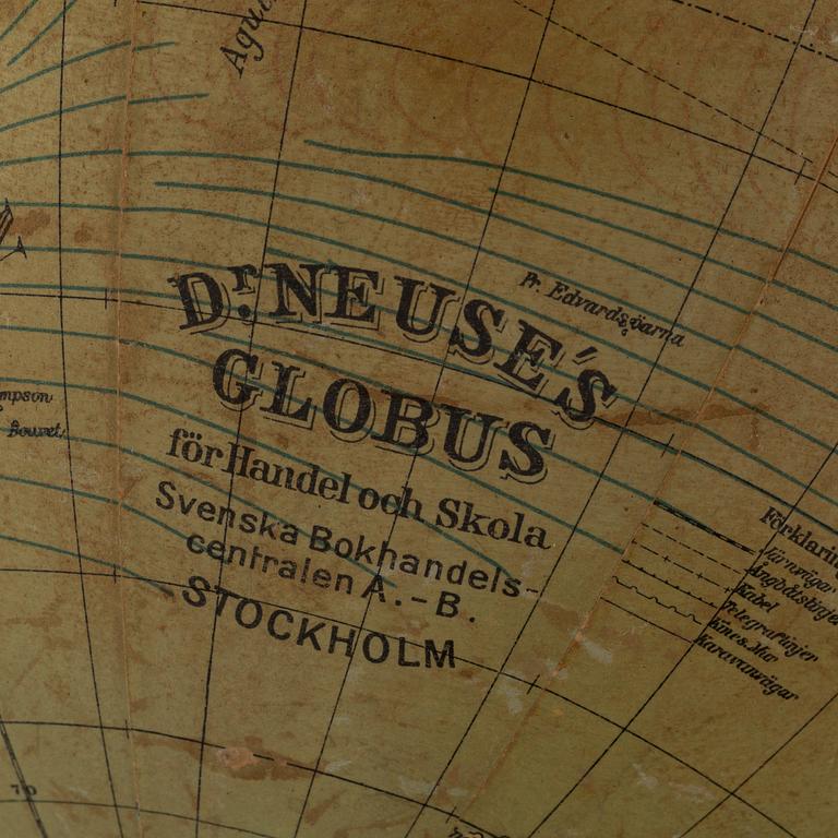 A mid 20th century world globe, "Dr Neuse's Globus", Svenska Bokhandelscentralen, Sweden.